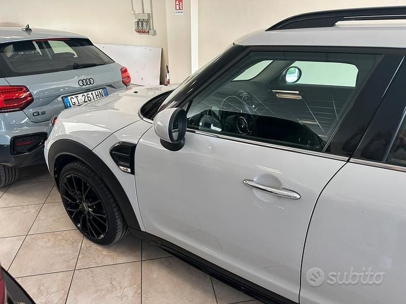 Usata Mini Cooper Countryman 116 CV (85 kW) 2019 Bianco SUV
