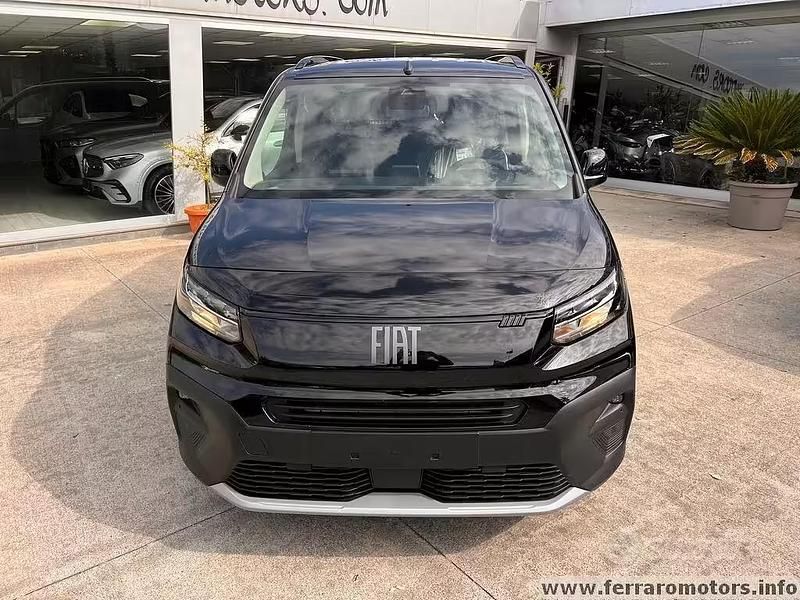 Usata Fiat Doblò S 130 CV (95 kW) 2024 Nero Monovolume
