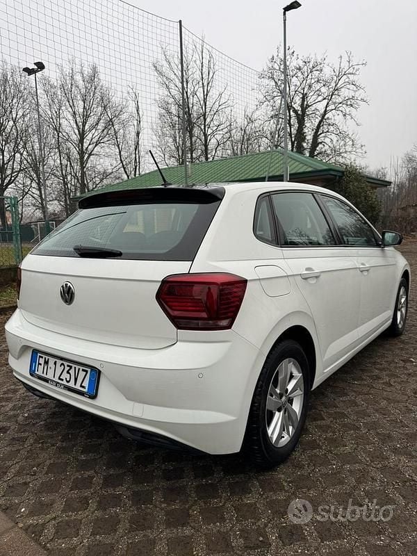 Usata VW Polo 95 CV (69 kW) 2018 Bianco Utilitaria