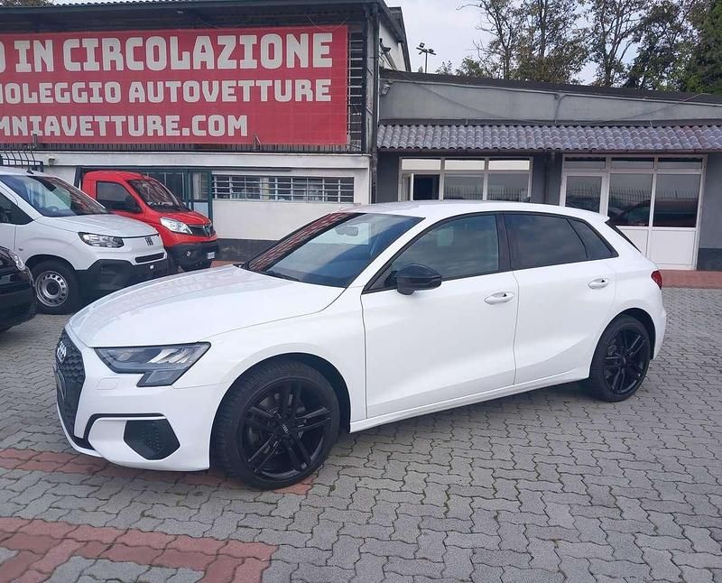 Bianco Usata 2020 Audi A3 Sportback e-tron Due volumi | 22.470 € (Buon prezzo) - Immagine 1/4