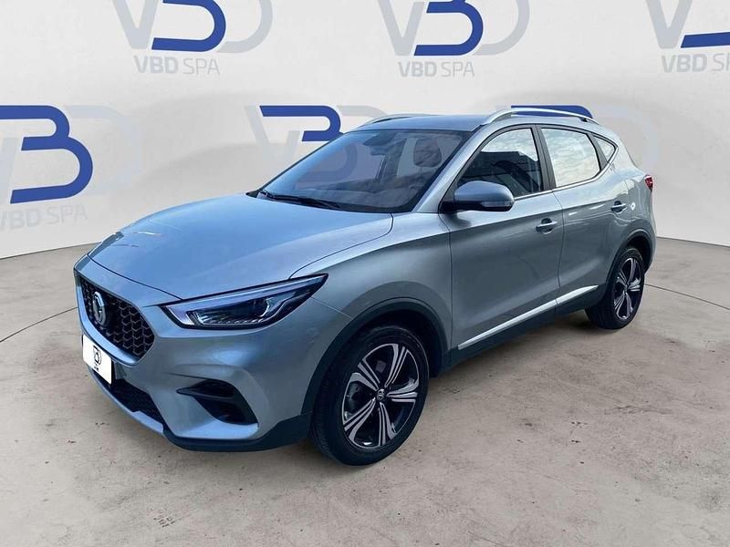 Argento Usata 2024 MG ZS Luxury Tre volumi | 13.900 € (Buon prezzo) - Immagine 1/4