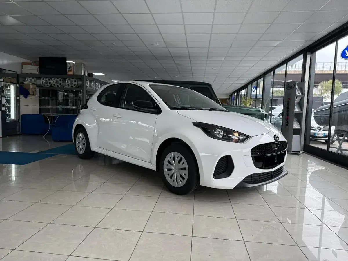 Nuova Mazda 2 92 CV (67 kW) 2026 Bianco Utilitaria