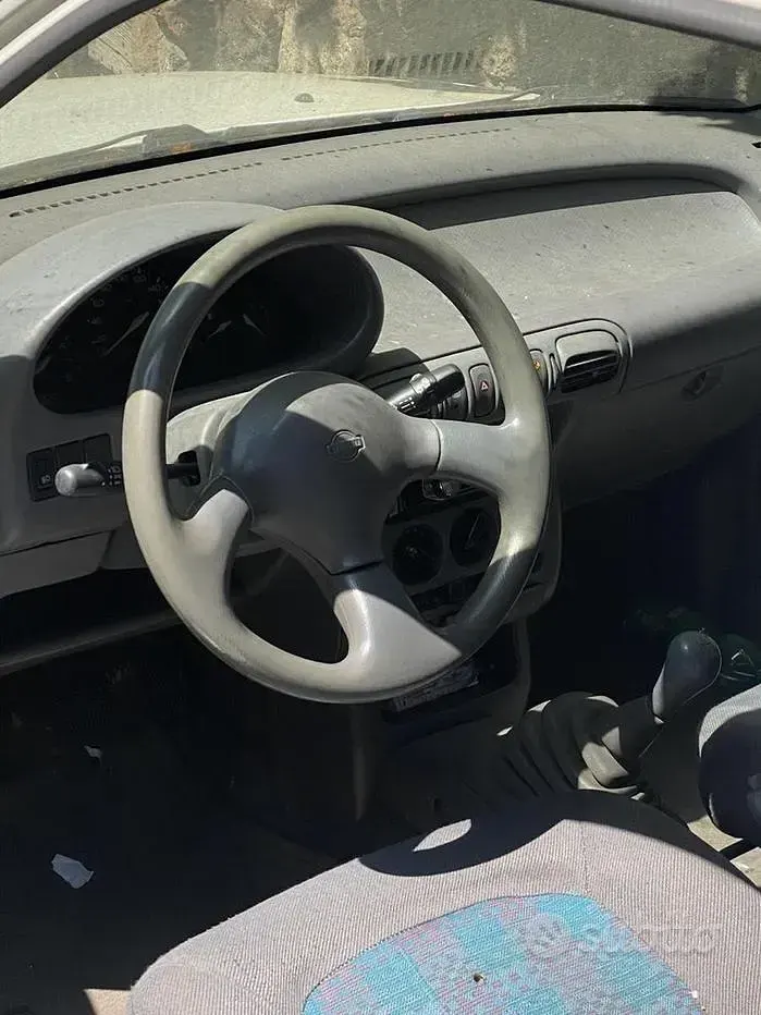 Usata Nissan Micra S 1996 Bianco Utilitaria