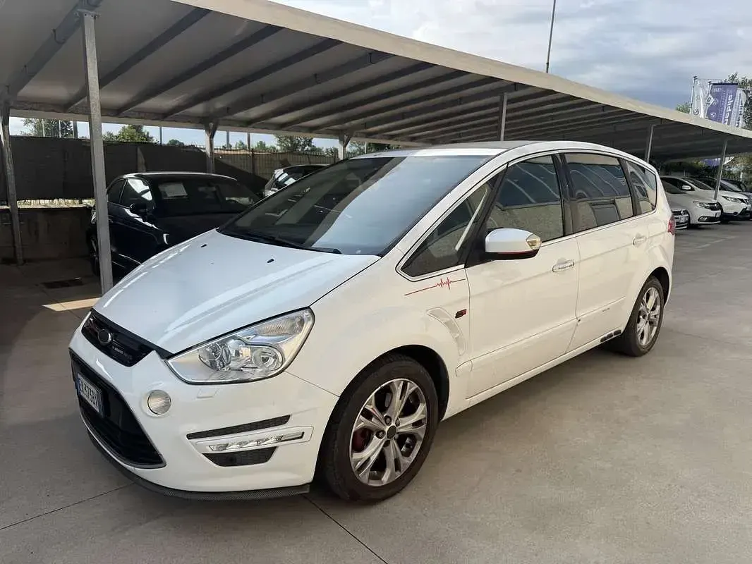 Usata Ford S-MAX Titanium 129 CV (94 kW) 2011 Monovolume