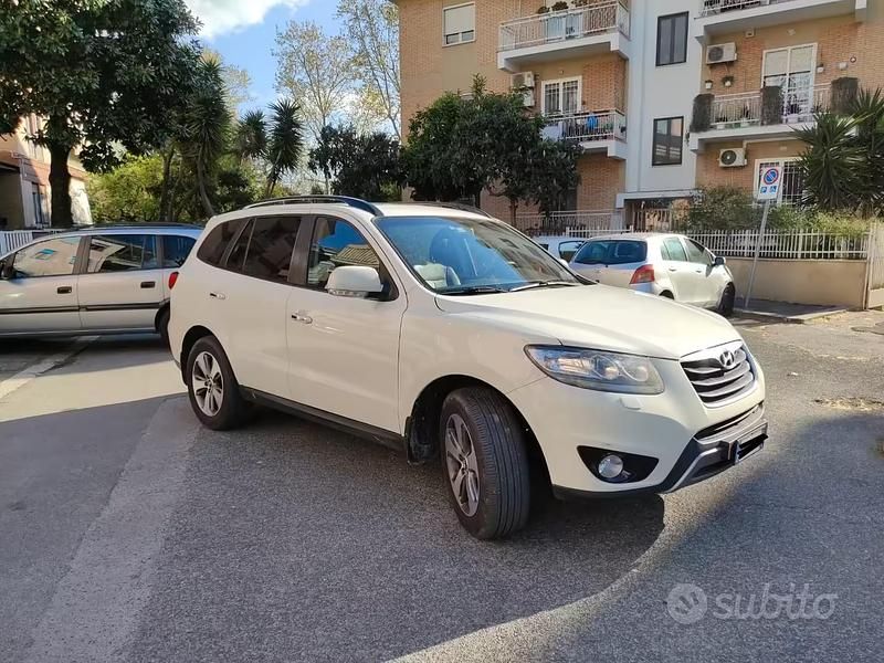 Usata Hyundai Santa Fe 197 CV (144 kW) 2012 Bianco SUV