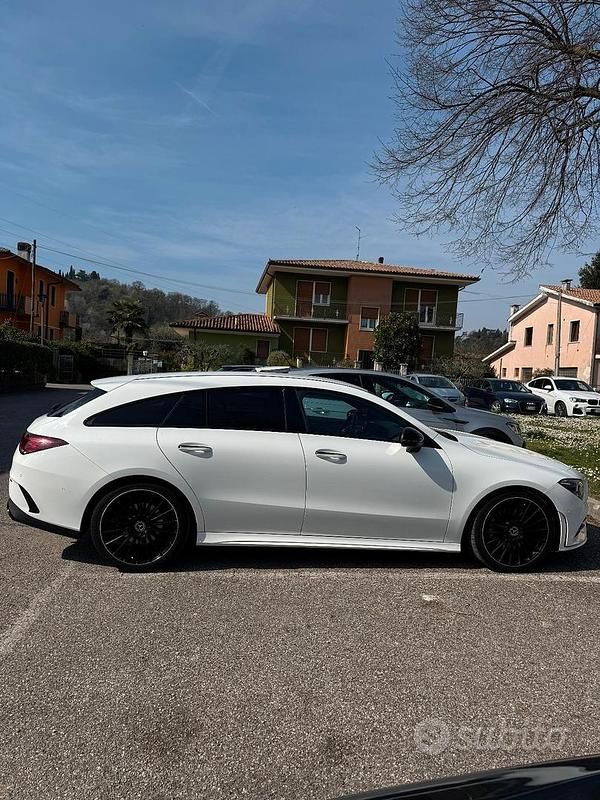 Usata Mercedes CLA200 163 CV (119 kW) 2019 Bianco Station wagon