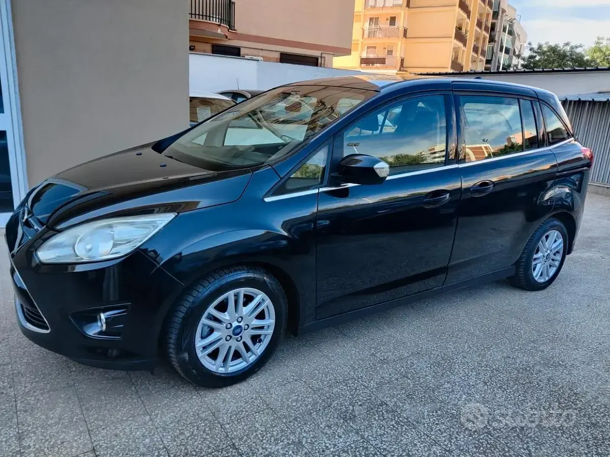 Usata Ford C-MAX Titanium 115 CV (84 kW) 2013 Nero Monovolume