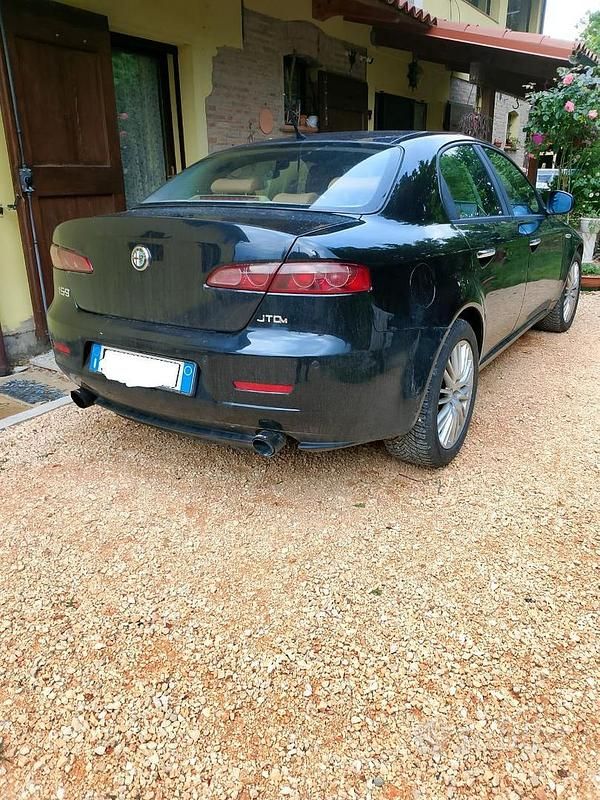 Usata Alfa Romeo 159 170 CV (125 kW) 2009 Nero Berlina