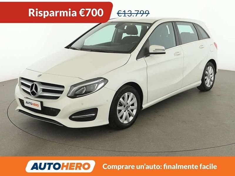 Usata Mercedes B180 Business 110 CV (80 kW) 2018 Bianco Monovolume