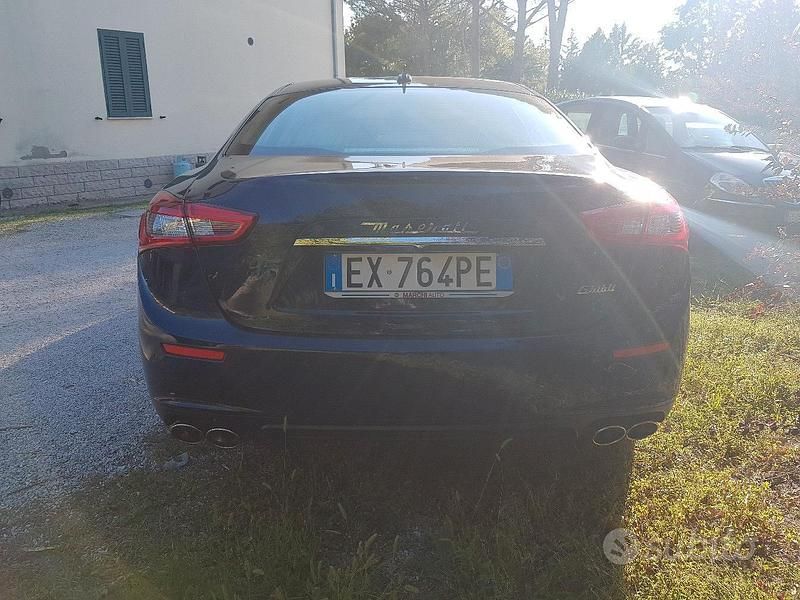 Usata Maserati Ghibli 250 CV (183 kW) 2015 Blu Berlina