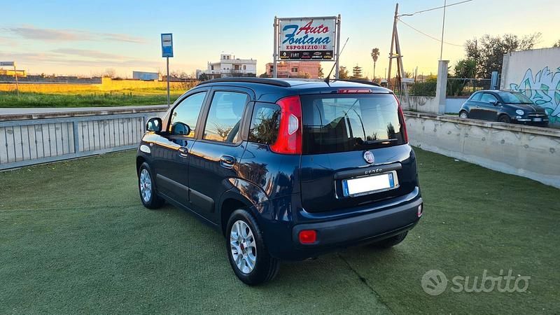 Usata Fiat Panda Lounge 70 CV (51 kW) 2019 Blu Utilitaria