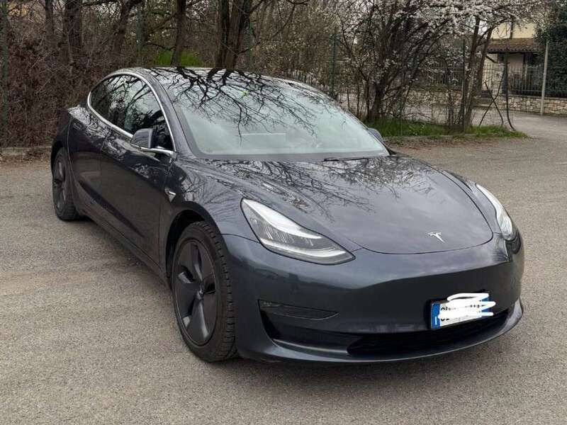 Grigio Usata 2020 Tesla Model 3 Long Range Tre volumi | 19.500 € (Super prezzo) - Immagine 1/4