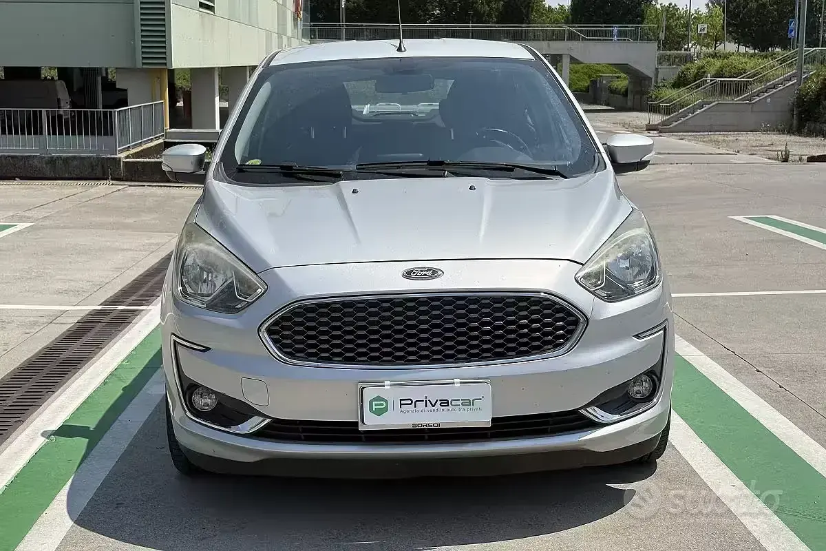 Usata Ford Ka Plus Ultimate 95 CV (69 kW) 2019 Grigio Utilitaria