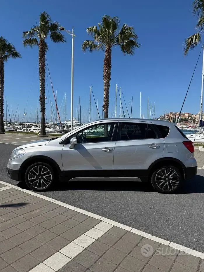 Usata Suzuki SX4 S-Cross 120 CV (88 kW) 2015 Grigio SUV