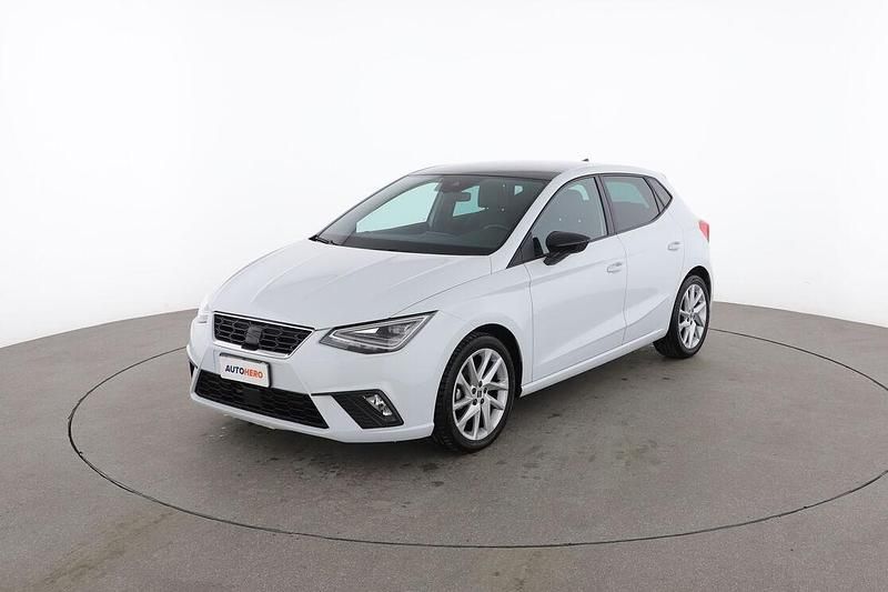 Bianco Usata 2023 Seat Ibiza FR Tre volumi | 16.299 € (Buon prezzo) - Immagine 1/3