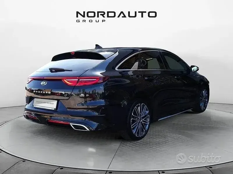 Usata Kia ProCeed GT-Line 136 CV (100 kW) 2019 Nero Station wagon