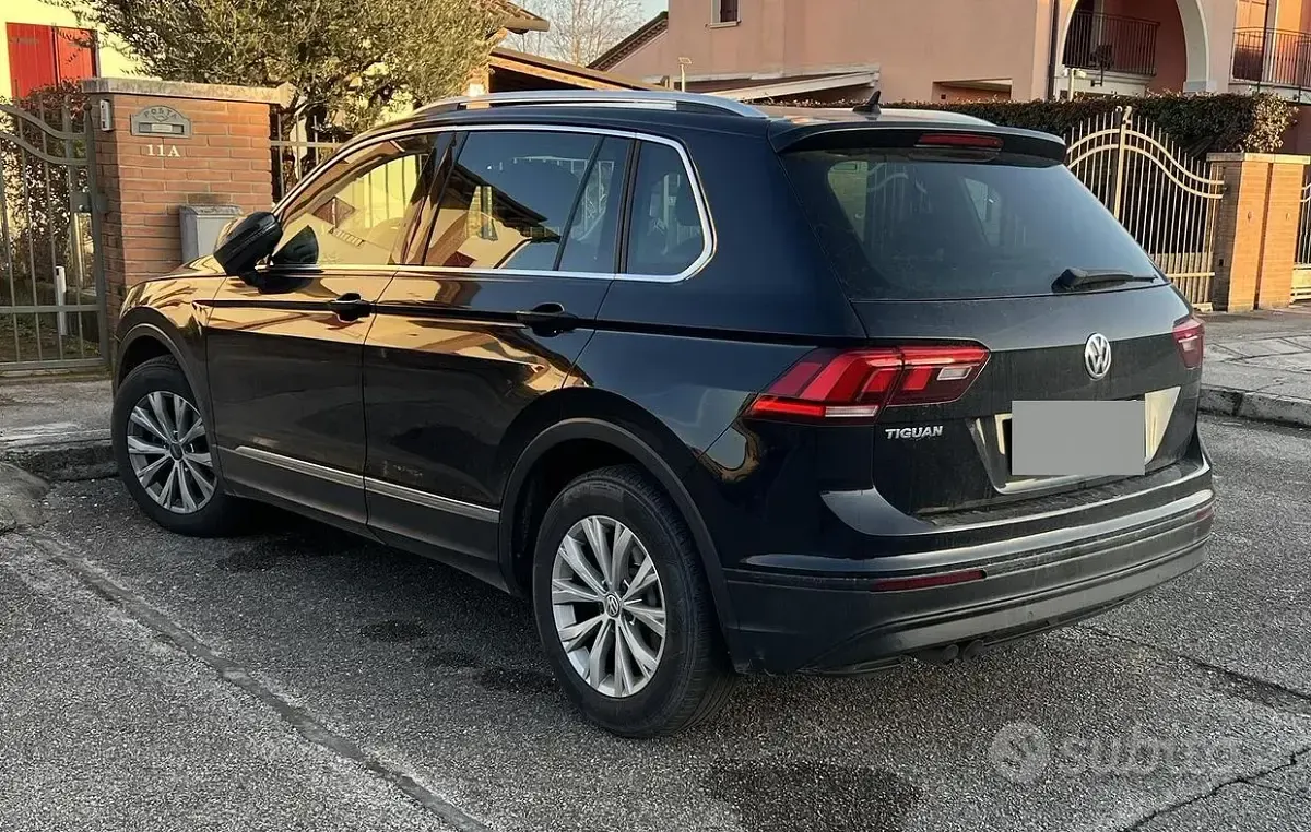 Usata VW Tiguan 150 CV (110 kW) 2019 Nero SUV