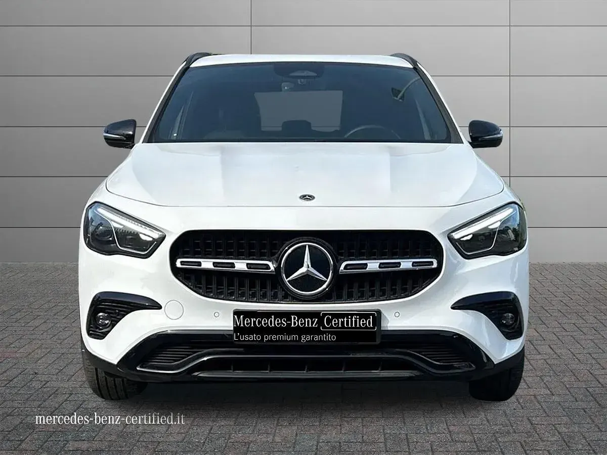 Usado Mercedes GLA250 Advanced Plus 163 CV (119 kW) 2025 Blanco SUV