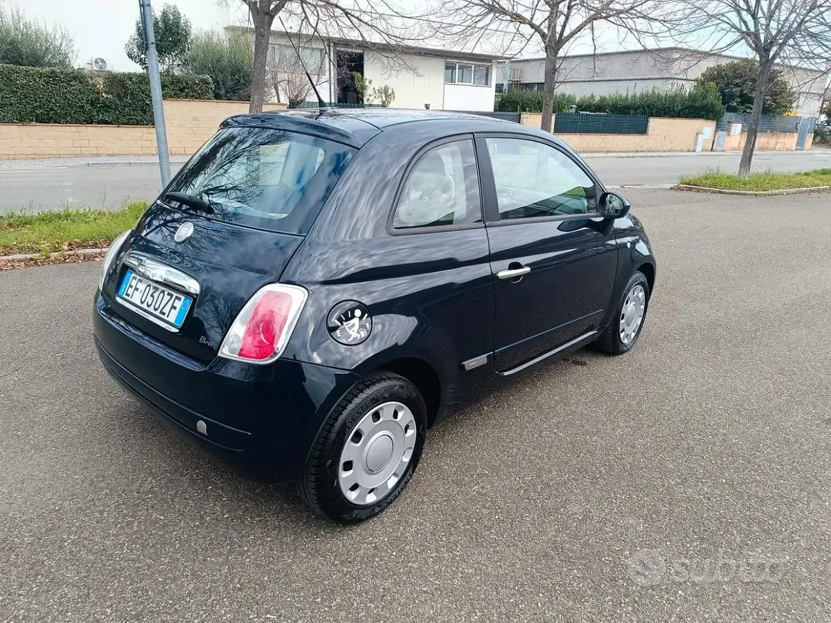 Usata Fiat 124 69 CV (50 kW) 2011 Blu Berlina