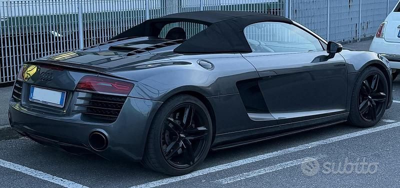 Usata Audi R8 Spyder Ambiente 430 CV (316 kW) 2014 Grigio Cabrio