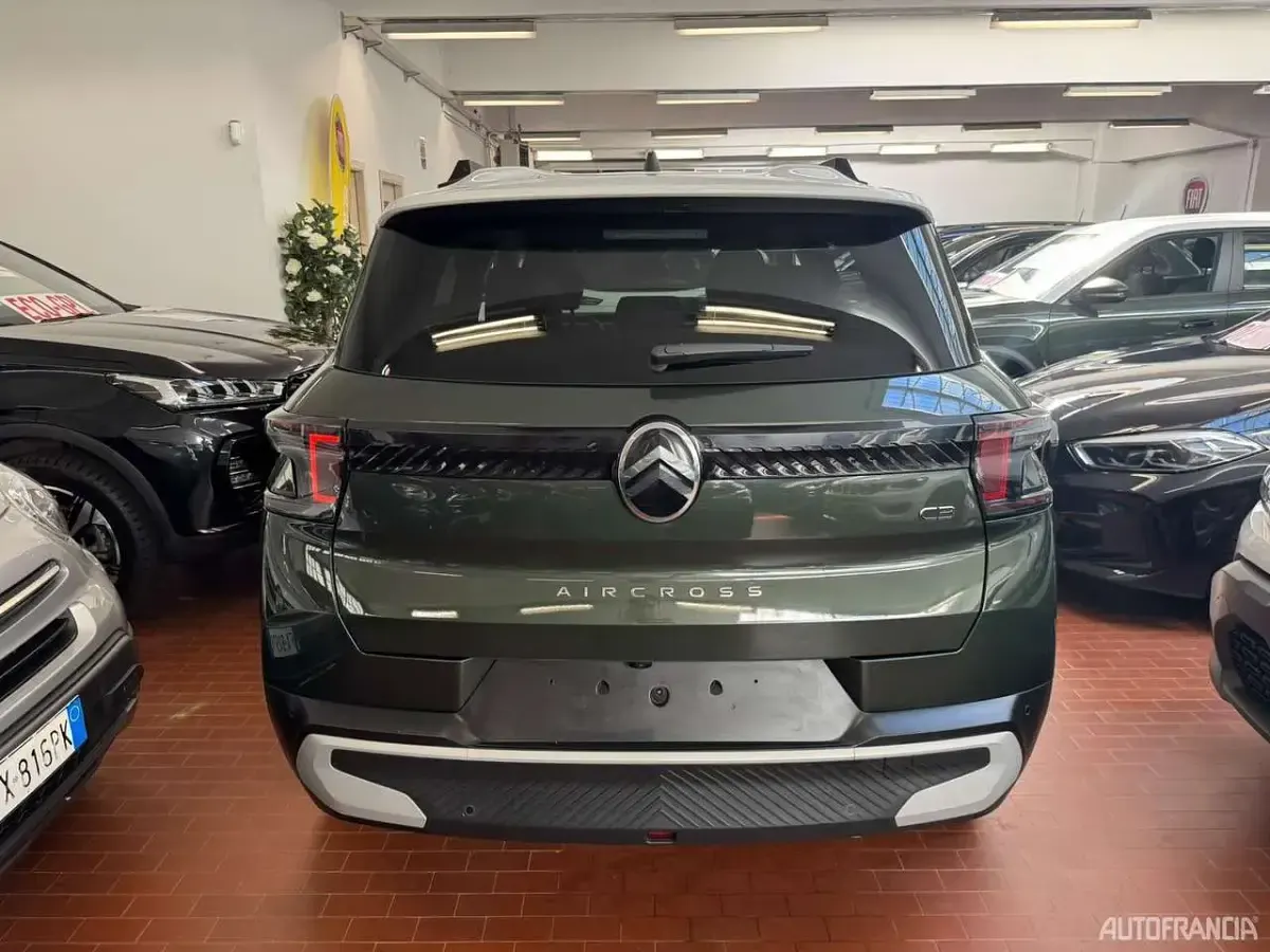 Usata Citroën C3 Aircross 99 CV (72 kW) 2025 Verde SUV
