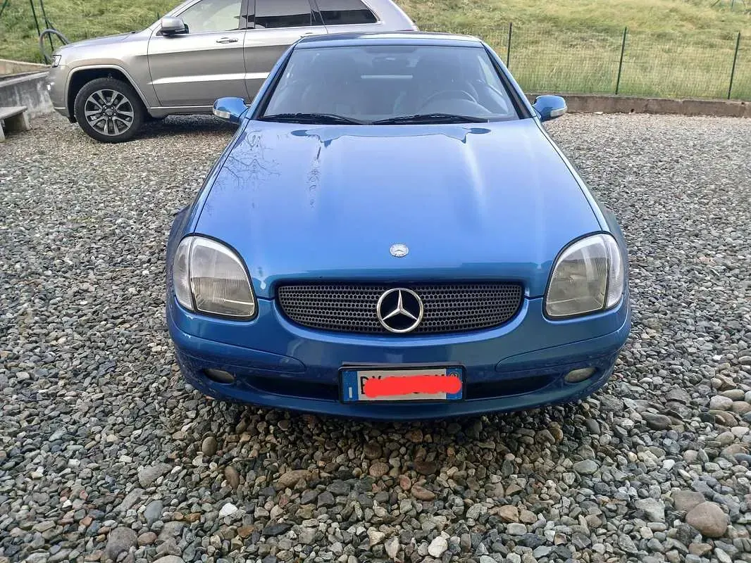 Usata Mercedes SLK200 163 CV (119 kW) 2002 Blu/azzurro Cabrio