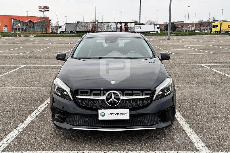 Usata Mercedes A200 Premium 136 CV (100 kW) 2016 Nero Utilitaria