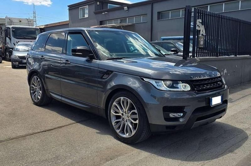 Usata Land Rover Range Rover HSE Dynamic 250 CV (183 kW) 2015 Grigio scuro SUV