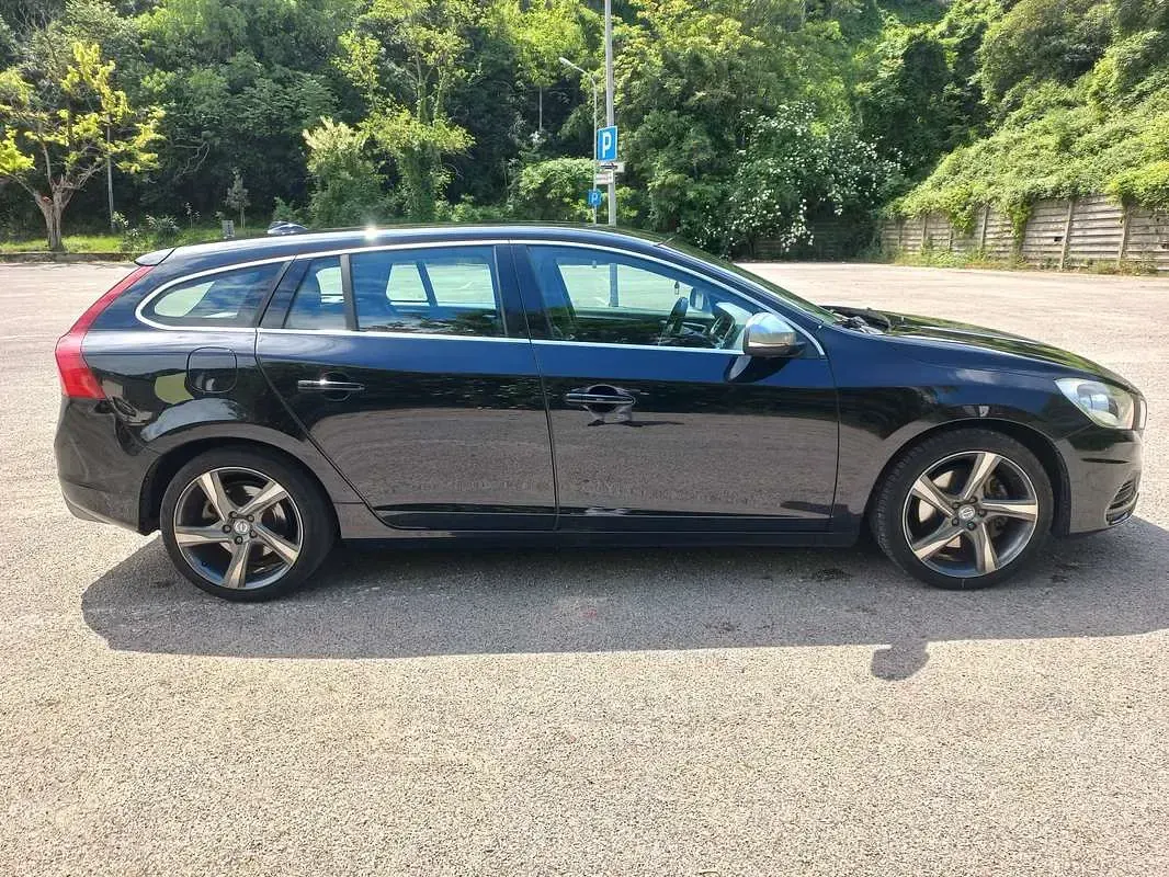 Usata Volvo V60 R-Design 215 CV (158 kW) 2011 Station wagon