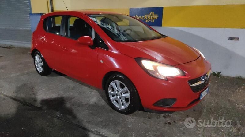 Usata 2015 Opel Corsa Tre volumi | 7700 € (Buon prezzo) - Immagine 1/4