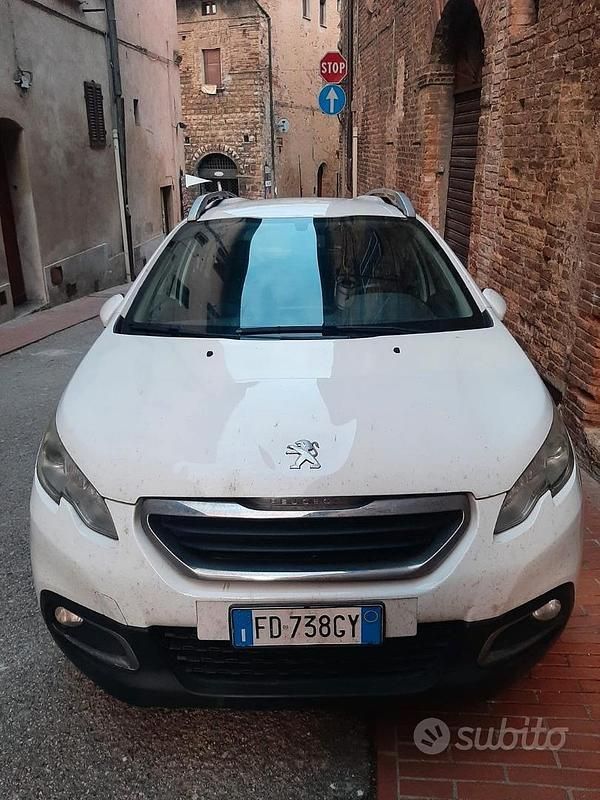 Usata Peugeot 2008 99 CV (72 kW) 2016 Bianco SUV