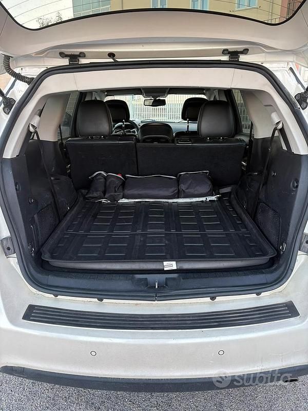 Usata Fiat Freemont Lounge 170 CV (125 kW) 2012 Bianco SUV