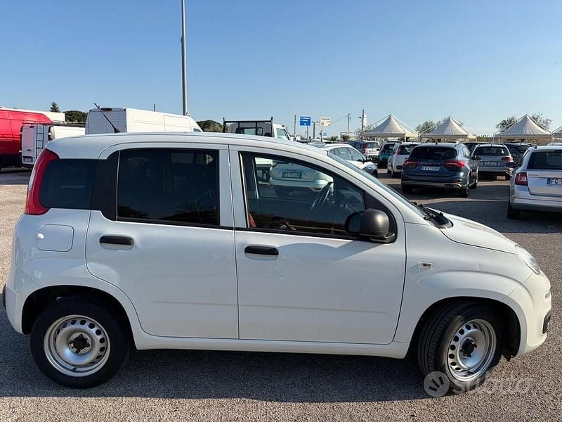 Usata Fiat Panda Pop 80 CV (58 kW) 2015 Bianco Utilitaria