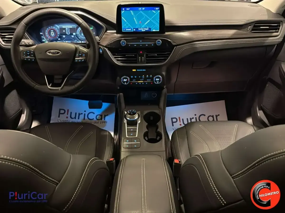 Usata Ford Kuga Vignale 152 CV (111 kW) 2023 Nero SUV