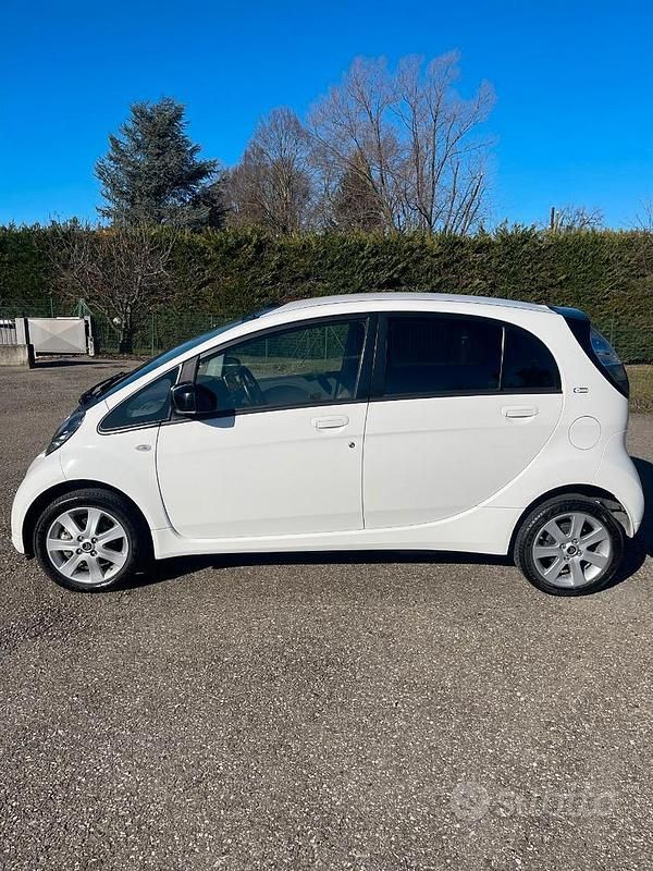 Usata Citroën C-zero Seduction 35 kW (48 CV) 2022 Bianco Utilitaria