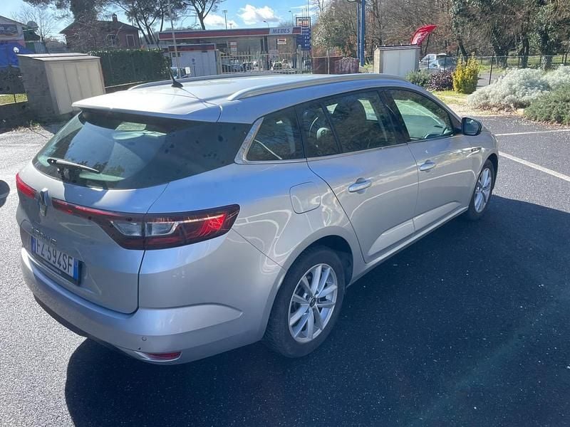 Usata Renault Mégane GrandTour 115 CV (84 kW) 2019 Argento Station wagon