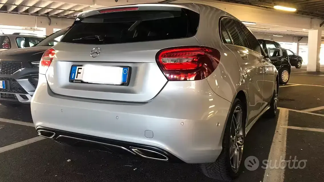 Usata Mercedes 180 122 CV (89 kW) 2016 Grigio Berlina