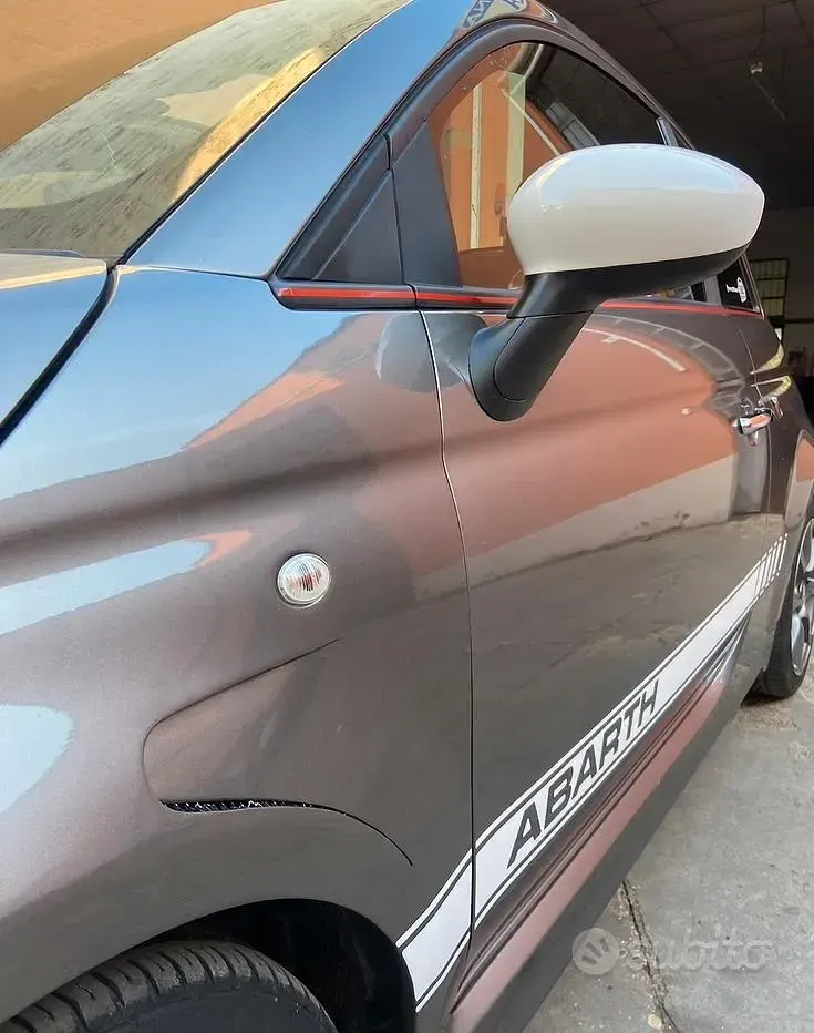 Usata Abarth 500C 140 CV (102 kW) 2011 Grigio Cabrio
