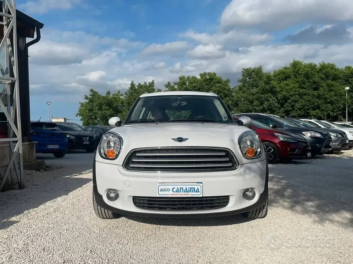 Usata Mini Cooper D Countryman 111 CV (81 kW) 2012 Bianco SUV