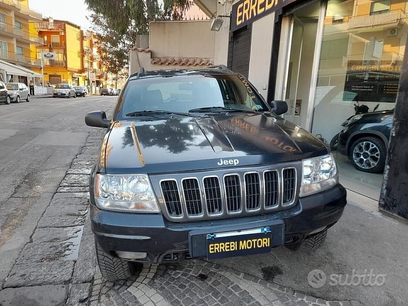 Nero Usata 2001 Jeep Grand Cherokee Limited SUV | 2500 € (Buon prezzo) - Immagine 1/4