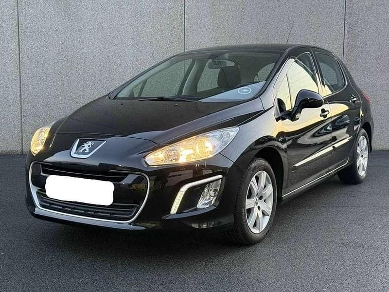 Usata Peugeot 308 Business-Line 111 CV (81 kW) 2010 Berlina