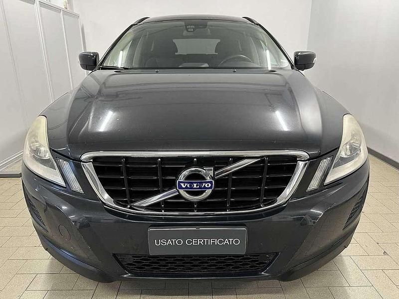 Usata Volvo XC60 163 CV (119 kW) 2010 Grigio savile perlato (492) SUV