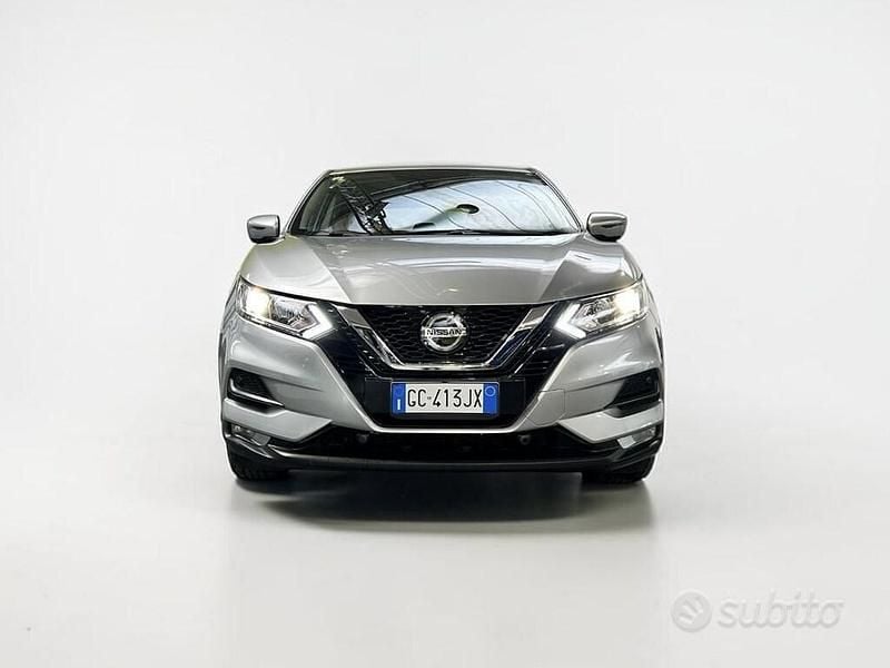 Usata Nissan Qashqai 116 CV (85 kW) 2020 Grigio SUV
