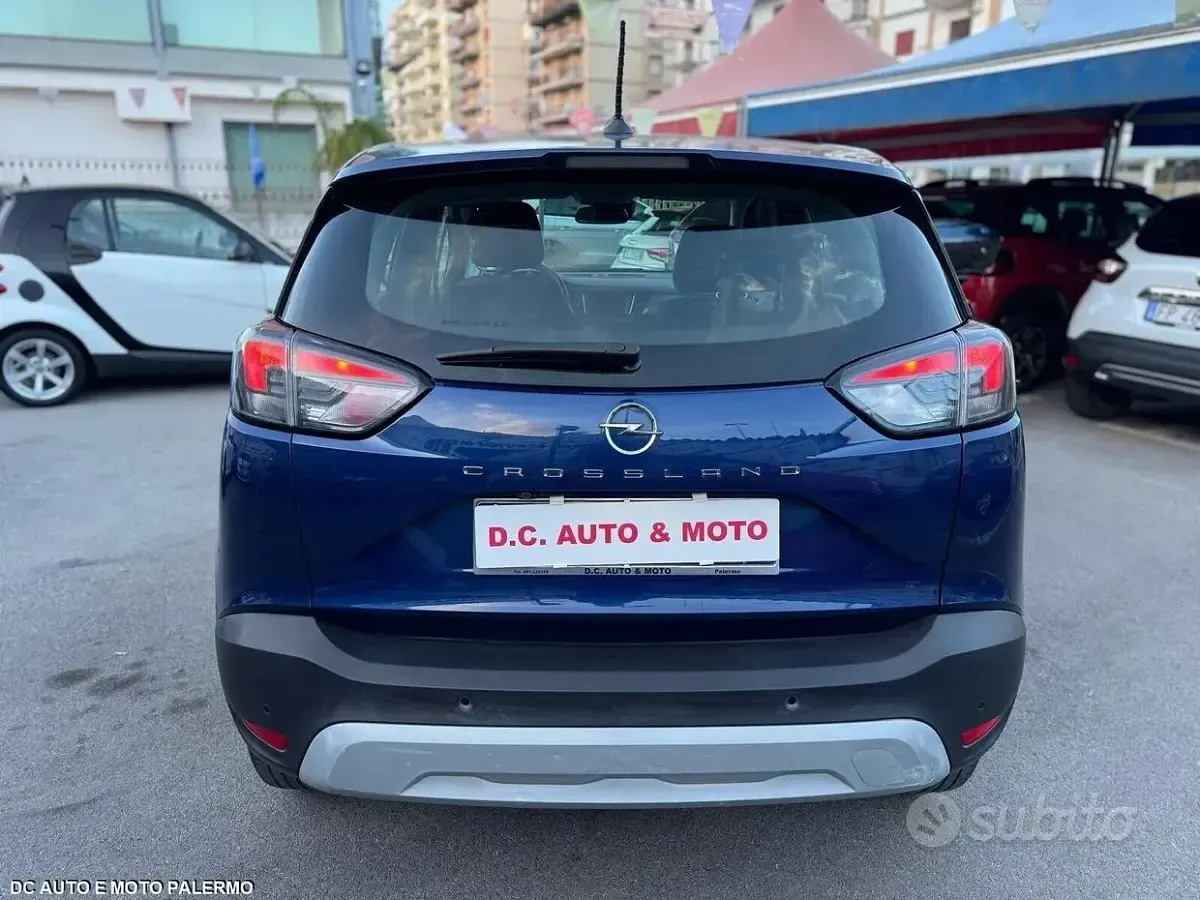 Usata Opel Crossland 110 CV (80 kW) 2021 Blu SUV