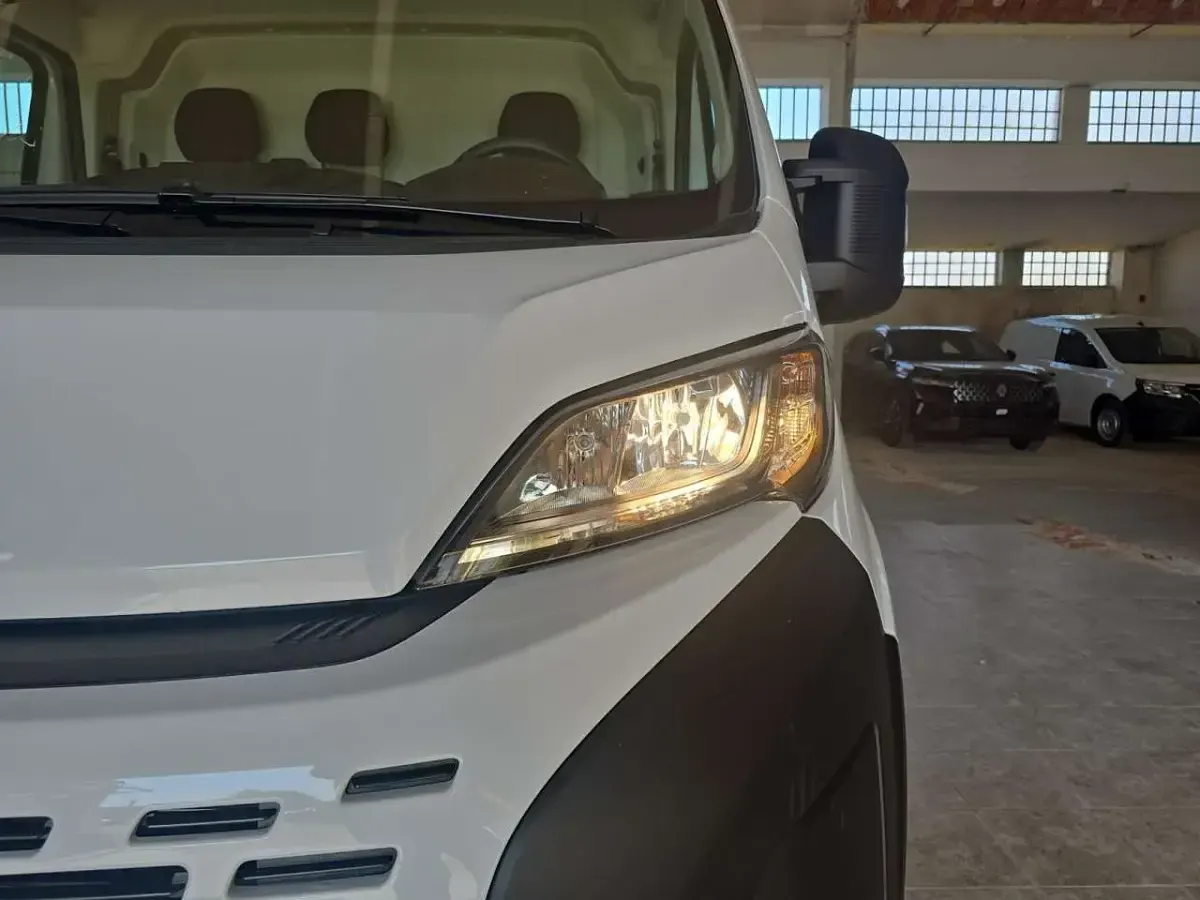 Nuova Fiat Ducato 140 CV (102 kW) 2025 Bianco pastello Furgone