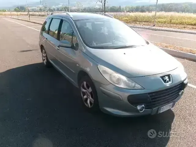 Usata Peugeot 307 90 CV (66 kW) 2006 Verde Station wagon