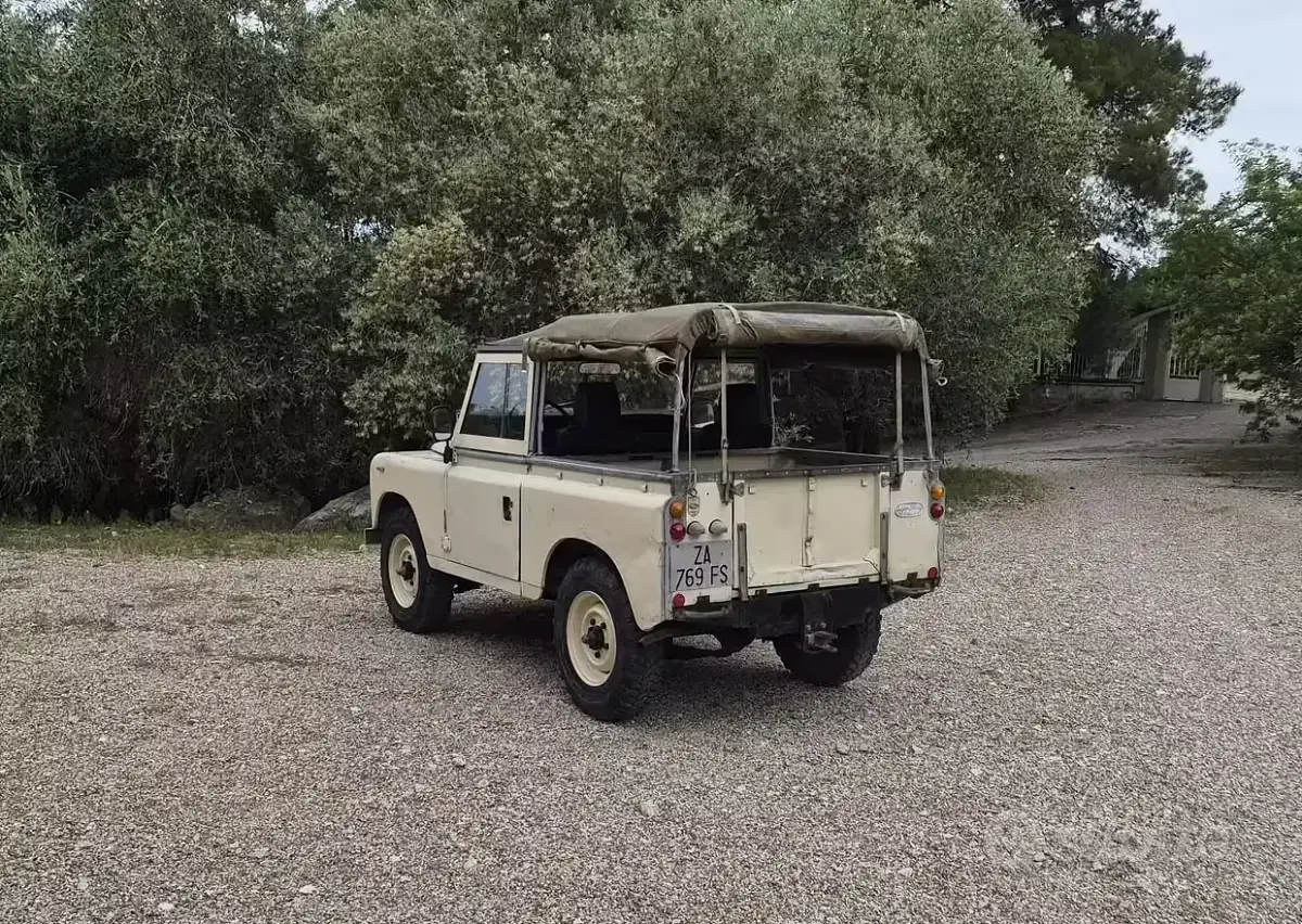Usata Land Rover 88 1981