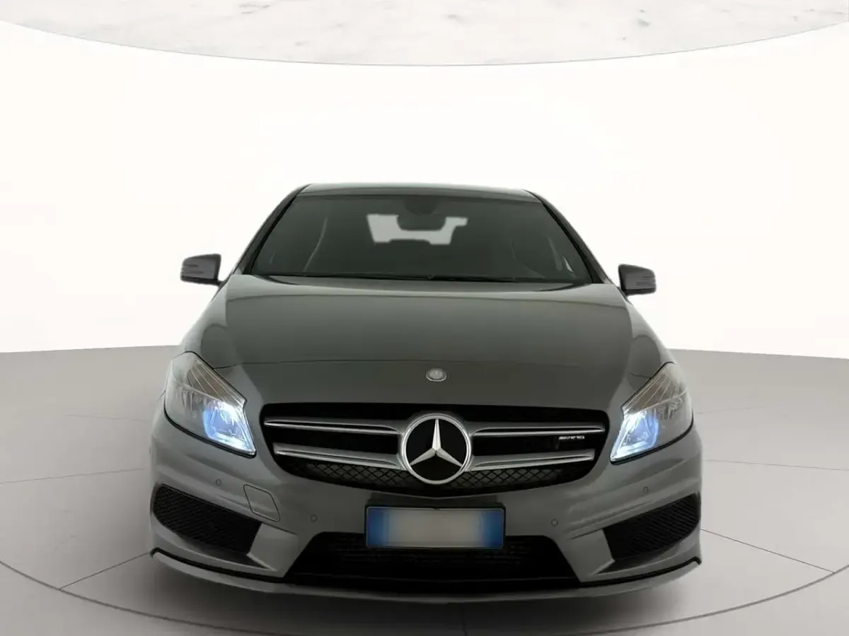 Usata Mercedes A200 Premium 136 CV (100 kW) 2014 Grigio Utilitaria