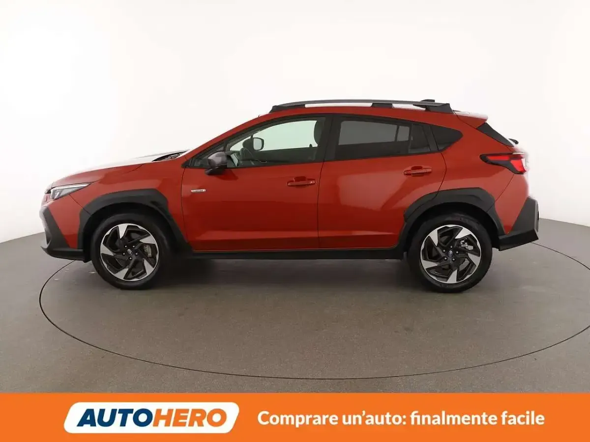 Usata Subaru Crosstrek Style 136 CV (100 kW) 2024 Arancione SUV