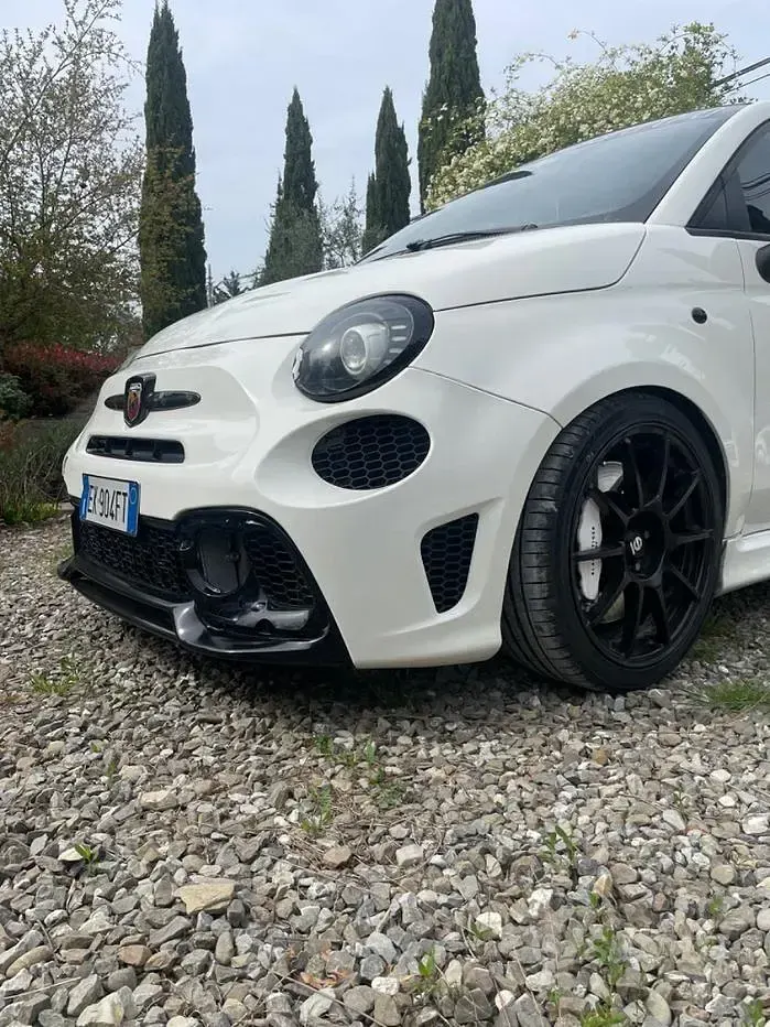 Usata Abarth 500 Esseesse 160 CV (117 kW) 2011 Bianco Berlina